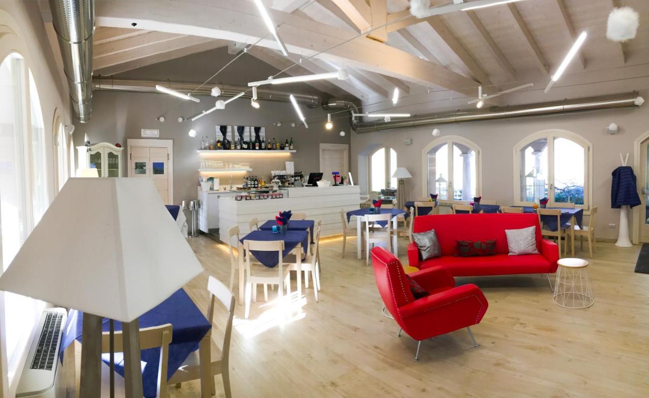 Bianco Hotel Primaluna Εξωτερικό φωτογραφία